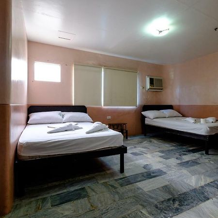 Gv Hotel - Ozamiz Luaran gambar